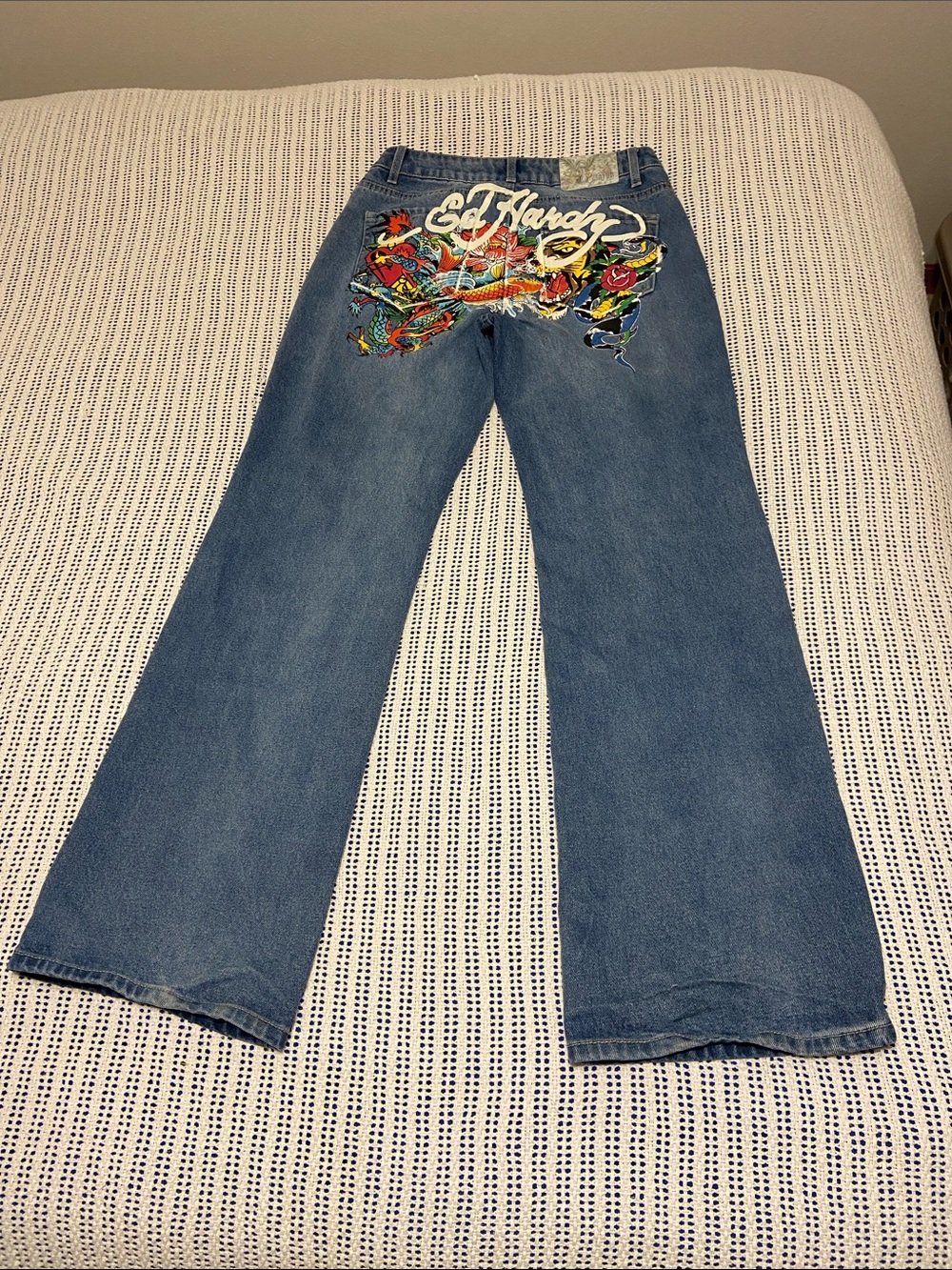 Ed Hardy Y2K-style baggy back tattoo koi print jeans Unique Size 28x33” - Picture 8 of 15